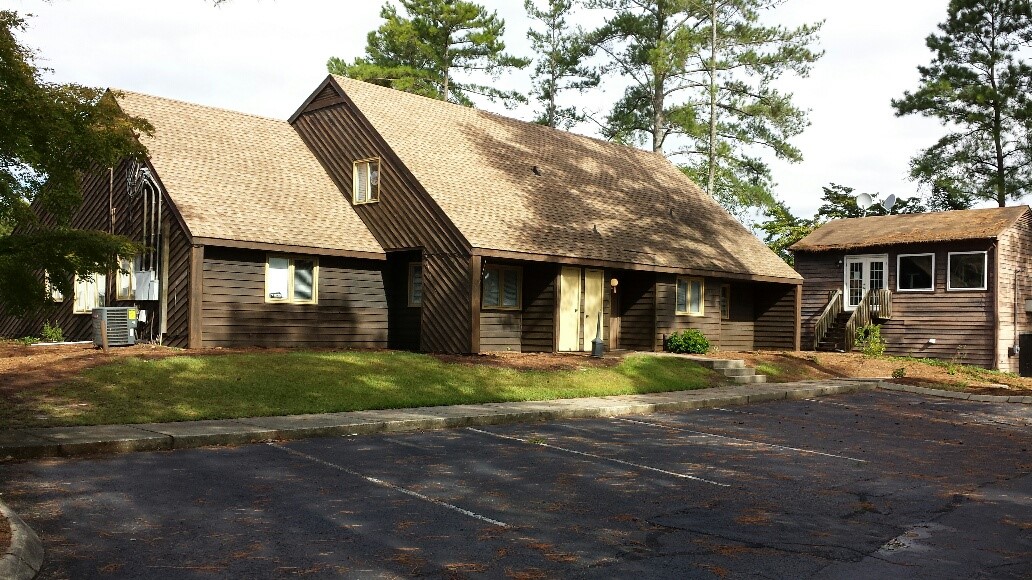 Fayetteville, NC Indiv Offices For Lease 690 N Reilly Rd JNB